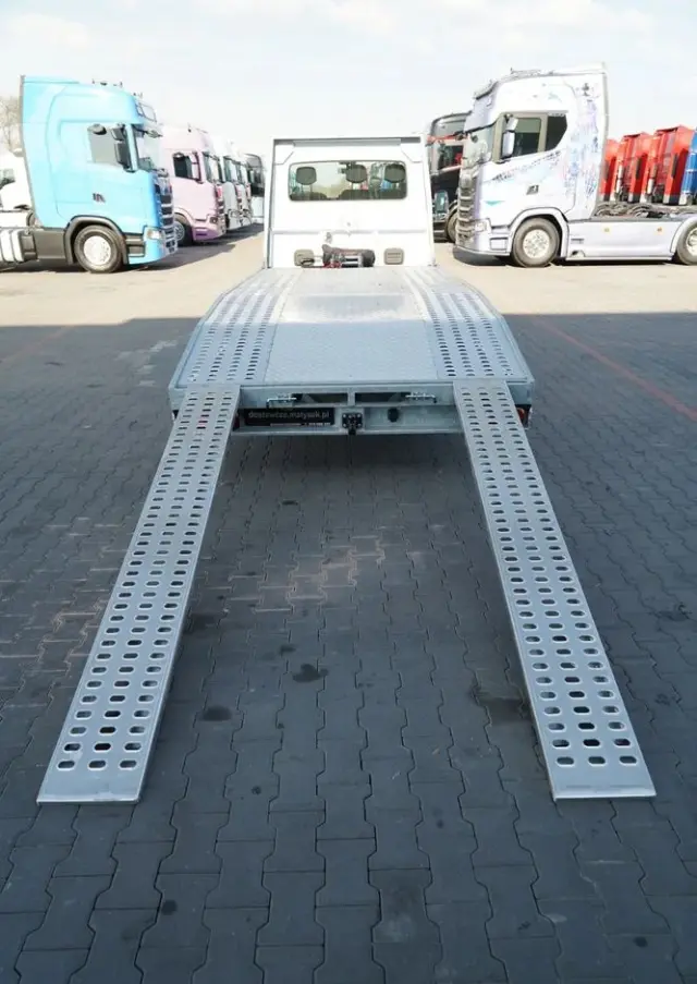 RENAULT MASTER / LAWETA  / WYCIĄGARKA / MANUAL / SPROWADZONY 