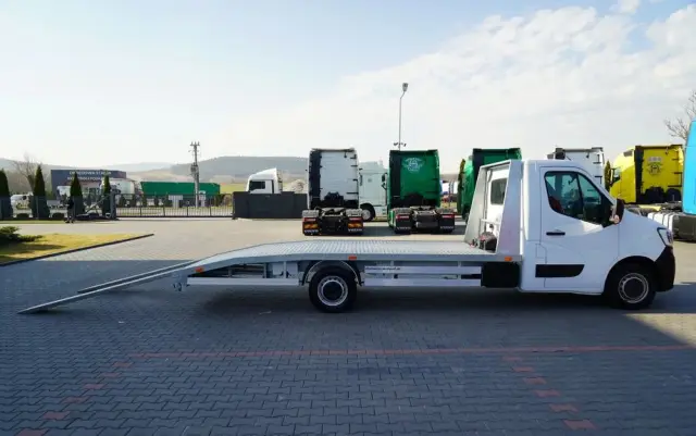 RENAULT MASTER / LAWETA  / WYCIĄGARKA / MANUAL / SPROWADZONY 