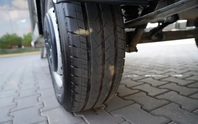 RENAULT MASTER / LAWETA  / WYCIĄGARKA / MANUAL / SPROWADZONY 