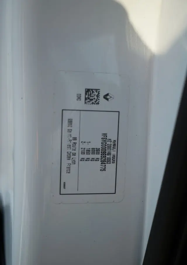 RENAULT MASTER / LAWETA  / WYCIĄGARKA / MANUAL / SPROWADZONY 