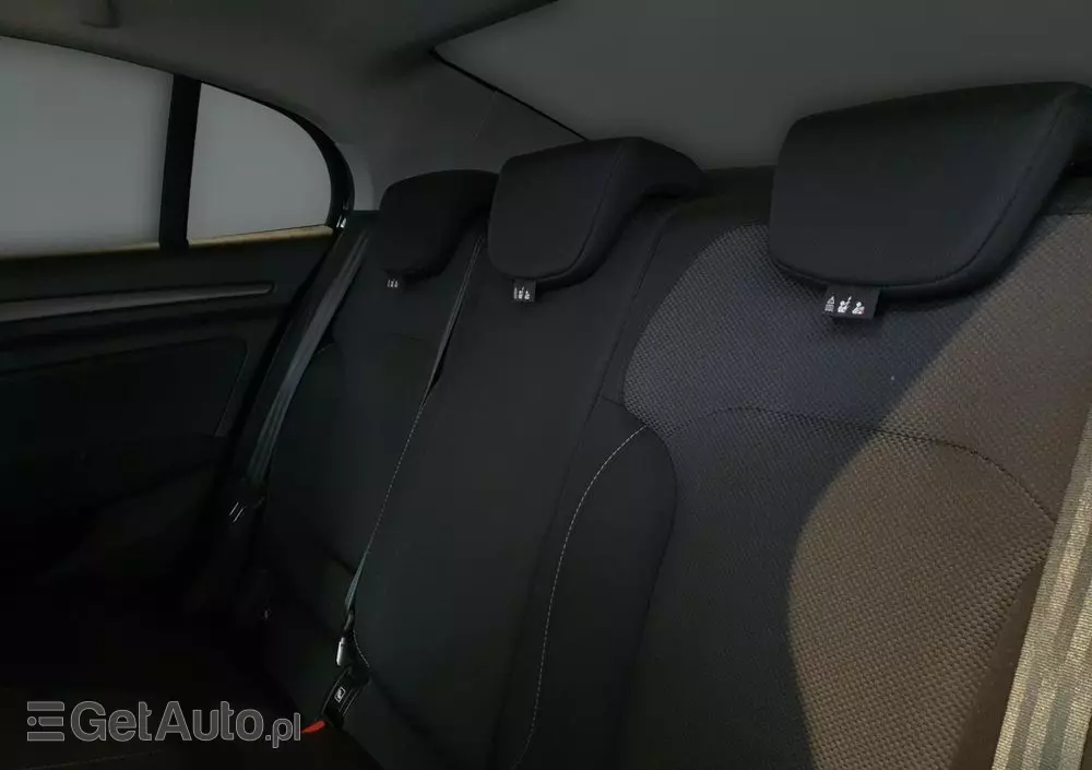 RENAULT Megane 1.3 TCe Zen