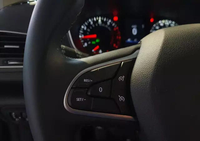 RENAULT Megane 1.3 TCe Zen