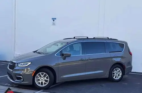 CHRYSLER Pacifica 