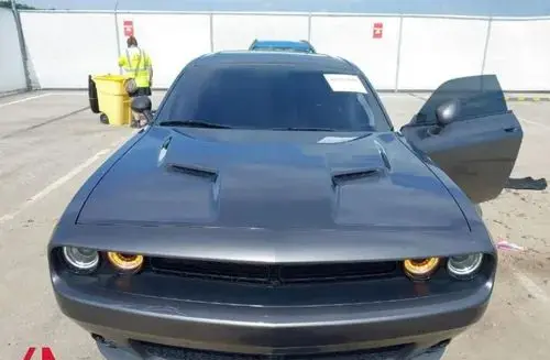 DODGE Challenger 