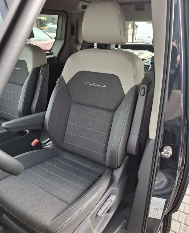 VOLKSWAGEN California 