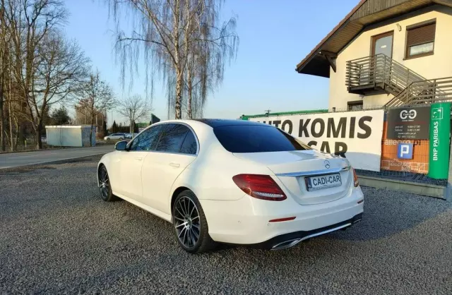 MERCEDES-BENZ Klasa E 