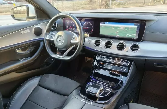 MERCEDES-BENZ Klasa E 