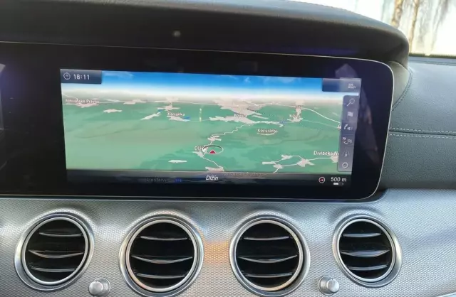 MERCEDES-BENZ Klasa E 