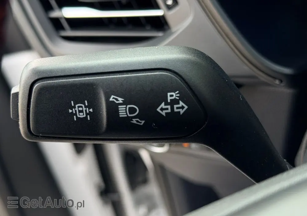 FORD Kuga 2.0 EcoBlue Hybrid ST-LINE