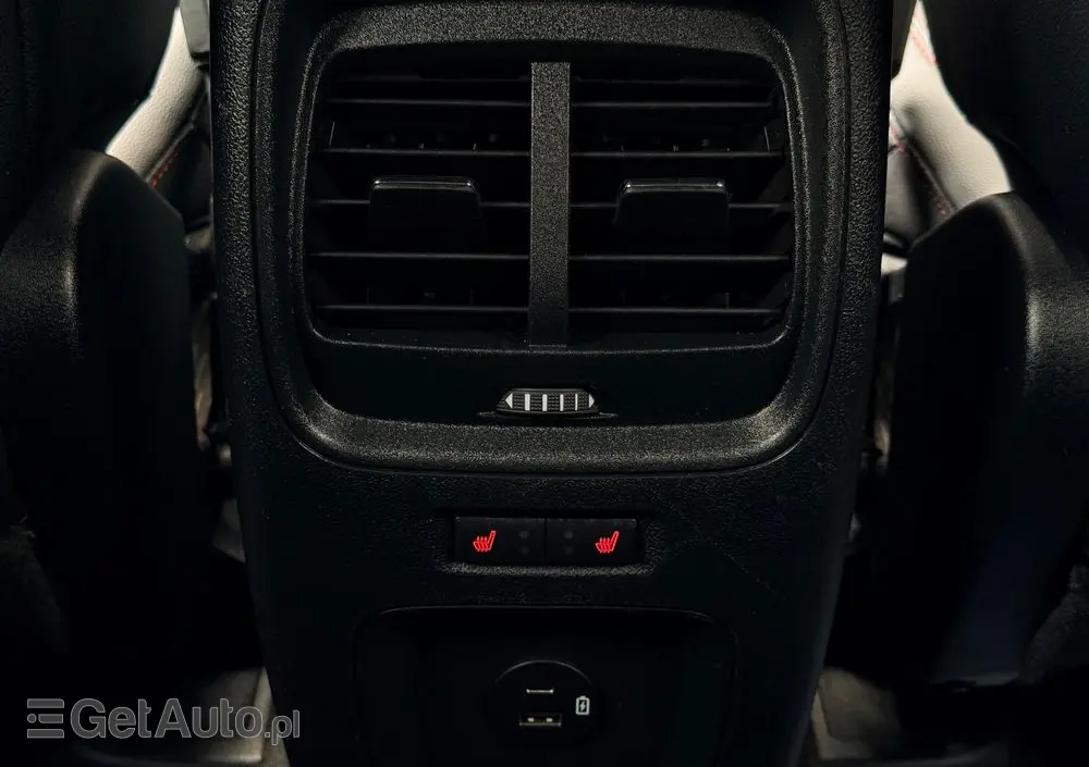 FORD Kuga 2.0 EcoBlue Hybrid ST-LINE