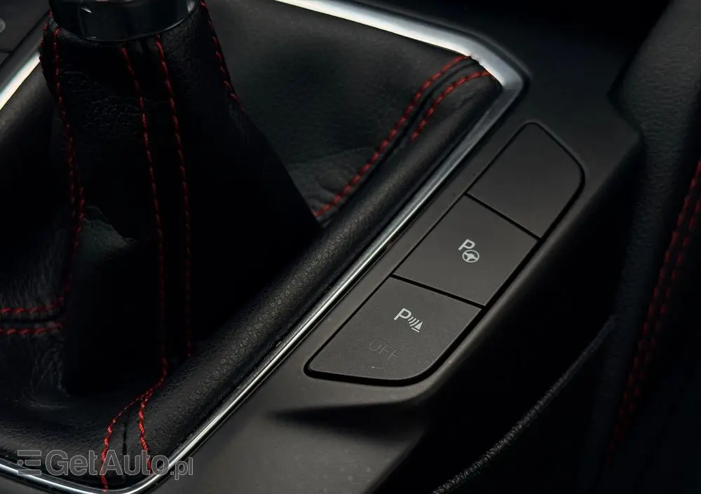 FORD Kuga 2.0 EcoBlue Hybrid ST-LINE