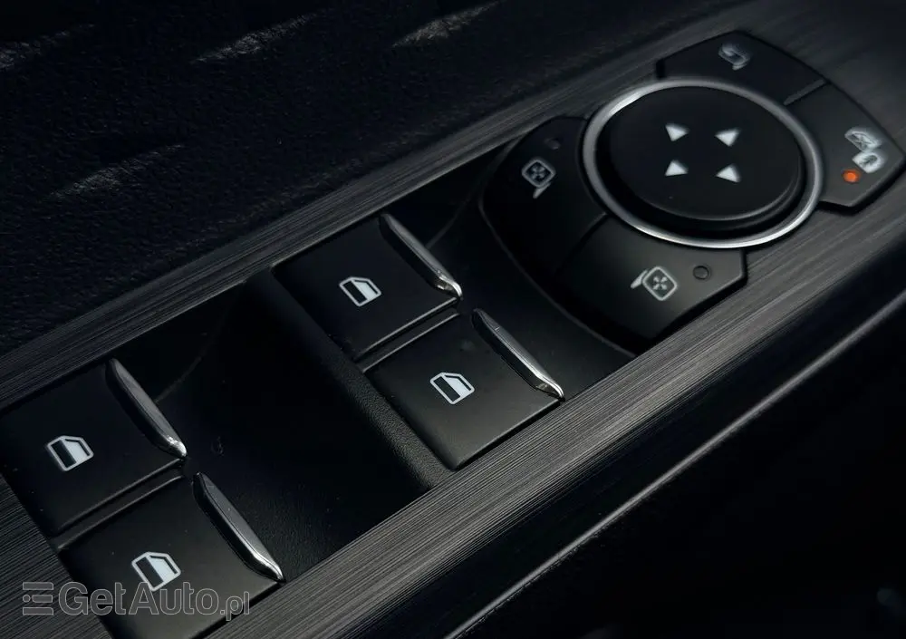 FORD Kuga 2.0 EcoBlue Hybrid ST-LINE