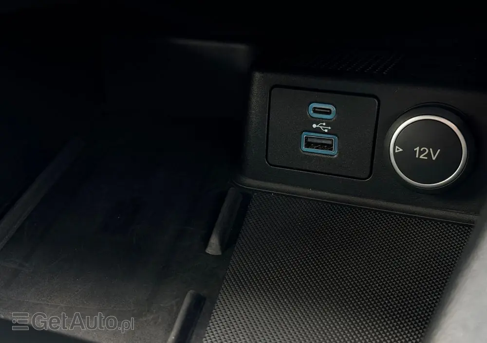 FORD Kuga 2.0 EcoBlue Hybrid ST-LINE