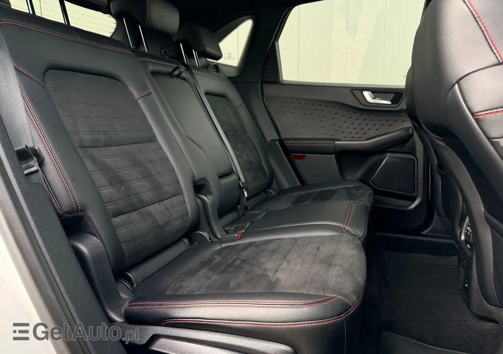 FORD Kuga 2.0 EcoBlue Hybrid ST-LINE