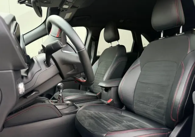 FORD Kuga 2.0 EcoBlue Hybrid ST-LINE