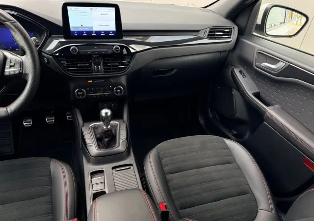 FORD Kuga 2.0 EcoBlue Hybrid ST-LINE