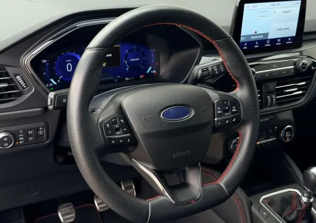 FORD Kuga 2.0 EcoBlue Hybrid ST-LINE