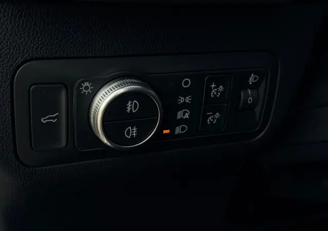 FORD Kuga 2.0 EcoBlue Hybrid ST-LINE