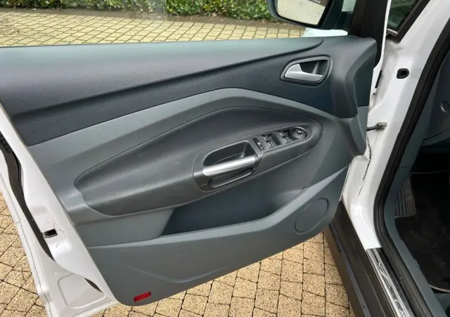 FORD C-MAX 2.0 TDCi Titanium