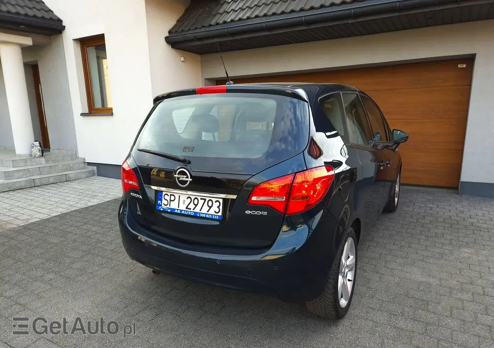 OPEL Meriva 1.4 T Design Edition