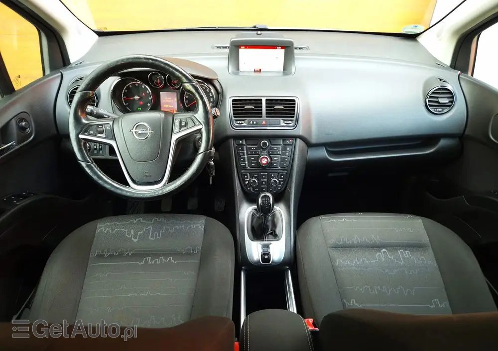 OPEL Meriva 1.4 T Design Edition