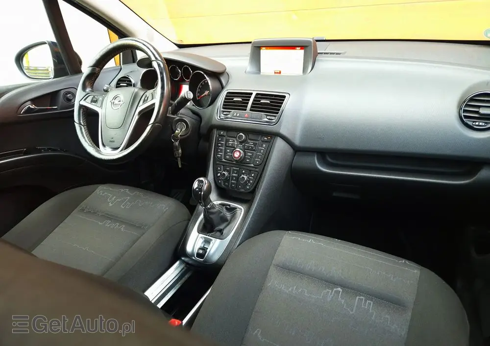 OPEL Meriva 1.4 T Design Edition