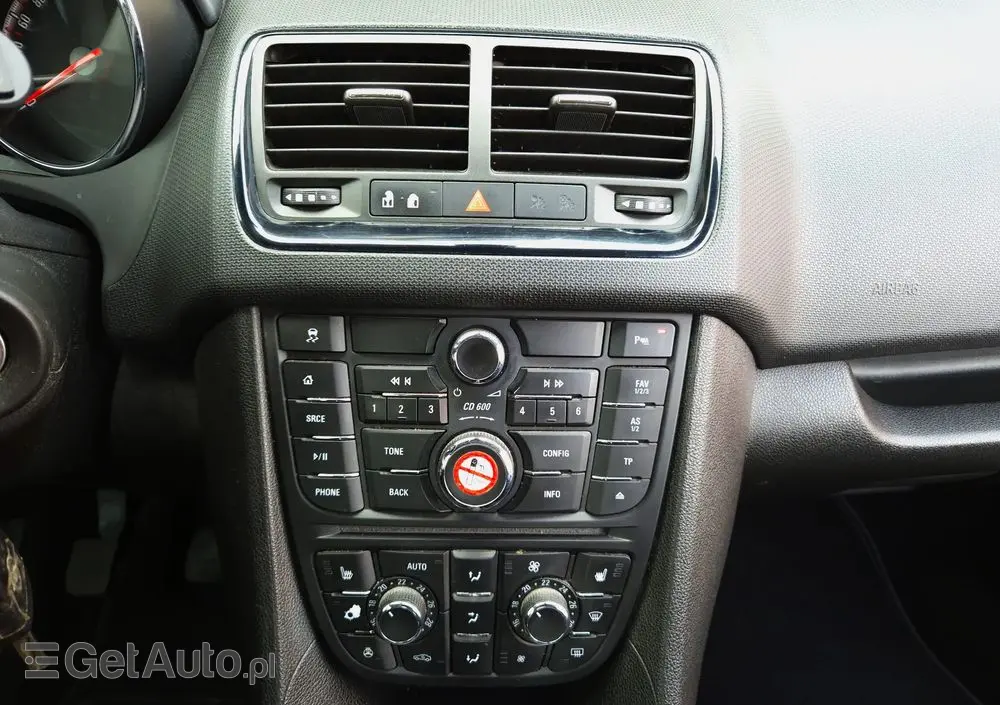 OPEL Meriva 1.4 T Design Edition