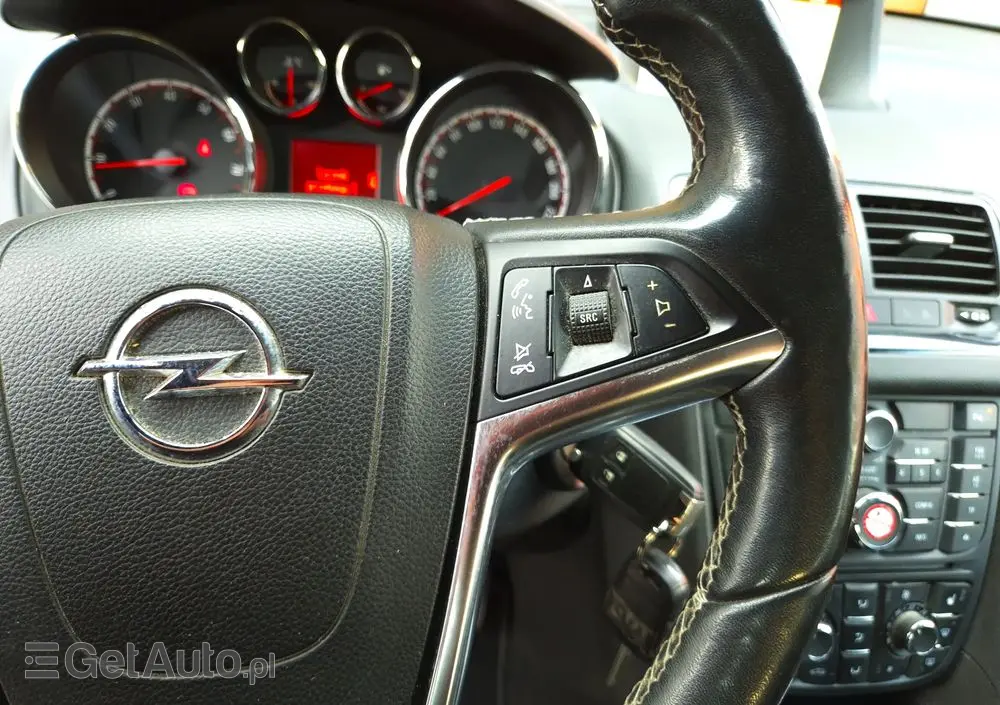 OPEL Meriva 1.4 T Design Edition