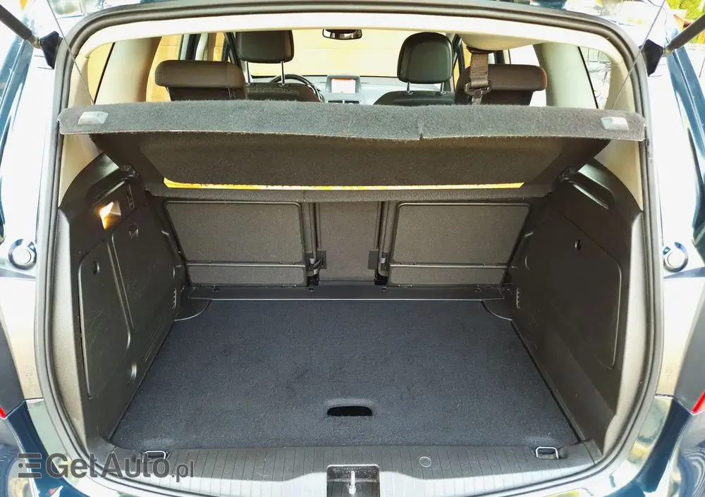 OPEL Meriva 1.4 T Design Edition