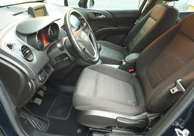 OPEL Meriva 1.4 T Design Edition