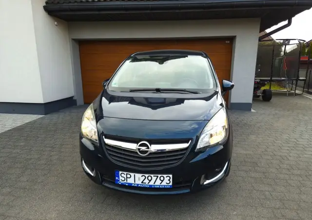 OPEL Meriva 1.4 T Design Edition