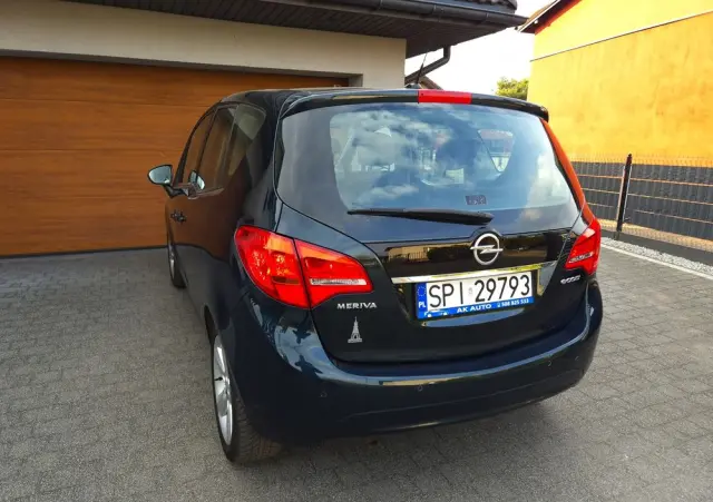 OPEL Meriva 1.4 T Design Edition
