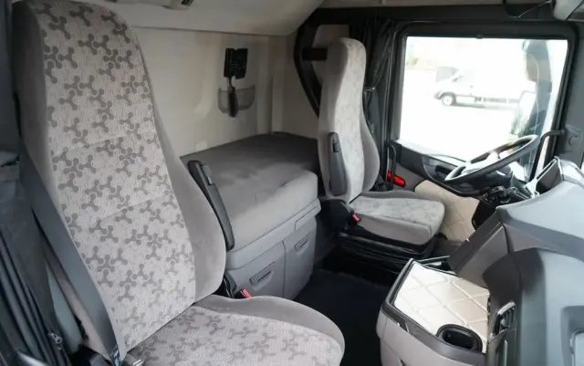 SCANIA S 450 / RETARDER / 