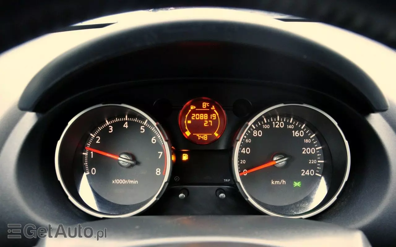 NISSAN Qashqai 1.6 Tekna