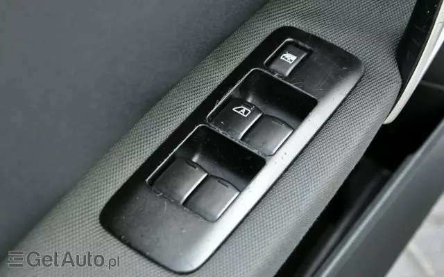 NISSAN Qashqai 1.6 Tekna