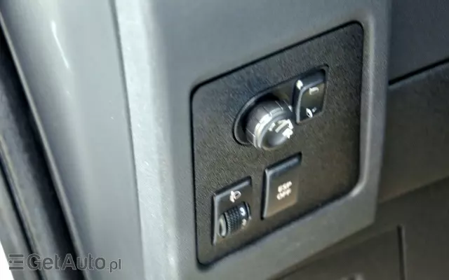 NISSAN Qashqai 1.6 Tekna