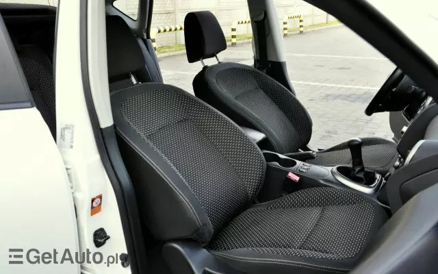 NISSAN Qashqai 1.6 Tekna