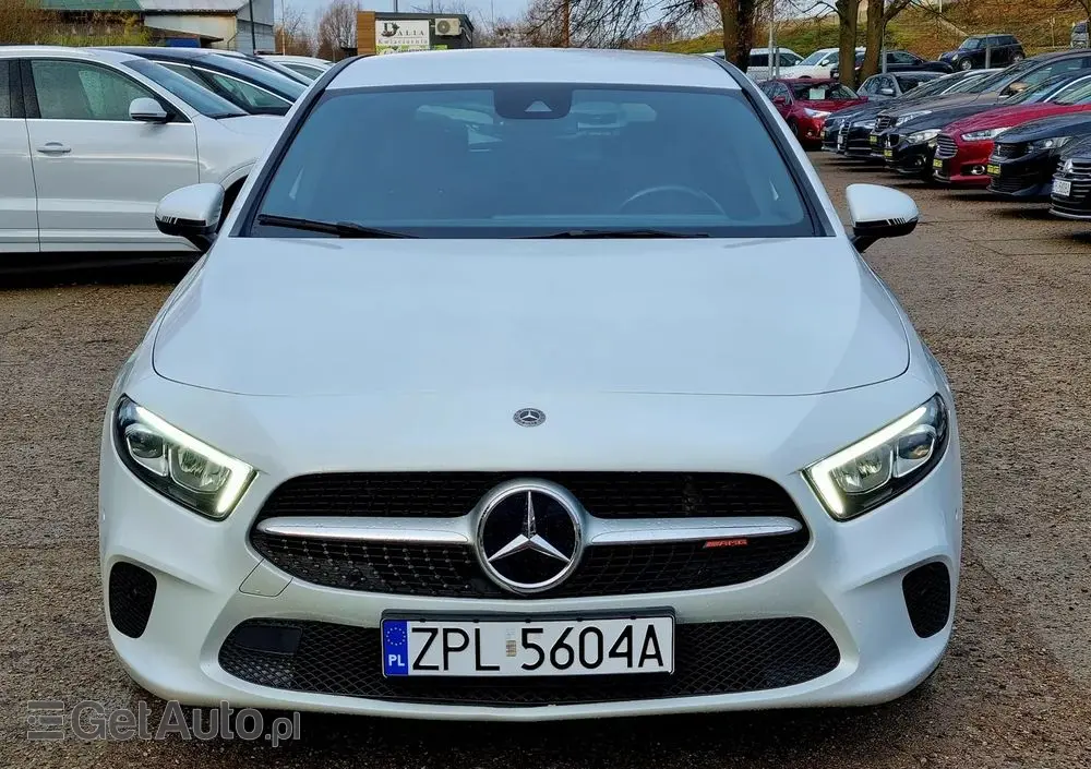 MERCEDES-BENZ Klasa A 180 d 7G-DCT