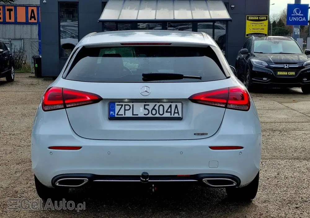 MERCEDES-BENZ Klasa A 180 d 7G-DCT