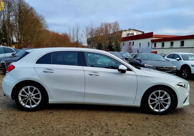 MERCEDES-BENZ Klasa A 180 d 7G-DCT