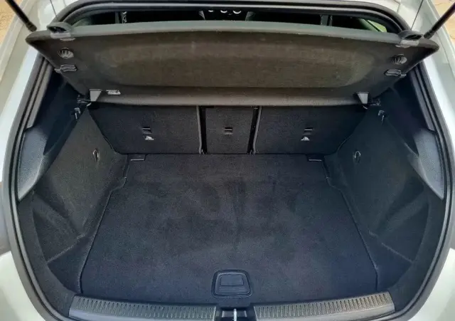 MERCEDES-BENZ Klasa A 180 d 7G-DCT