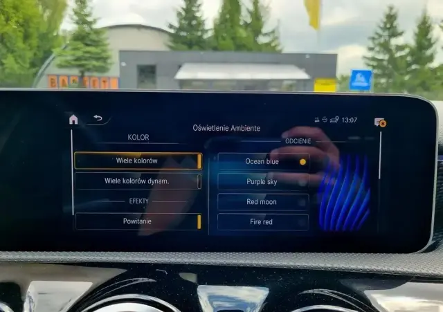 MERCEDES-BENZ Klasa A 180 d 7G-DCT