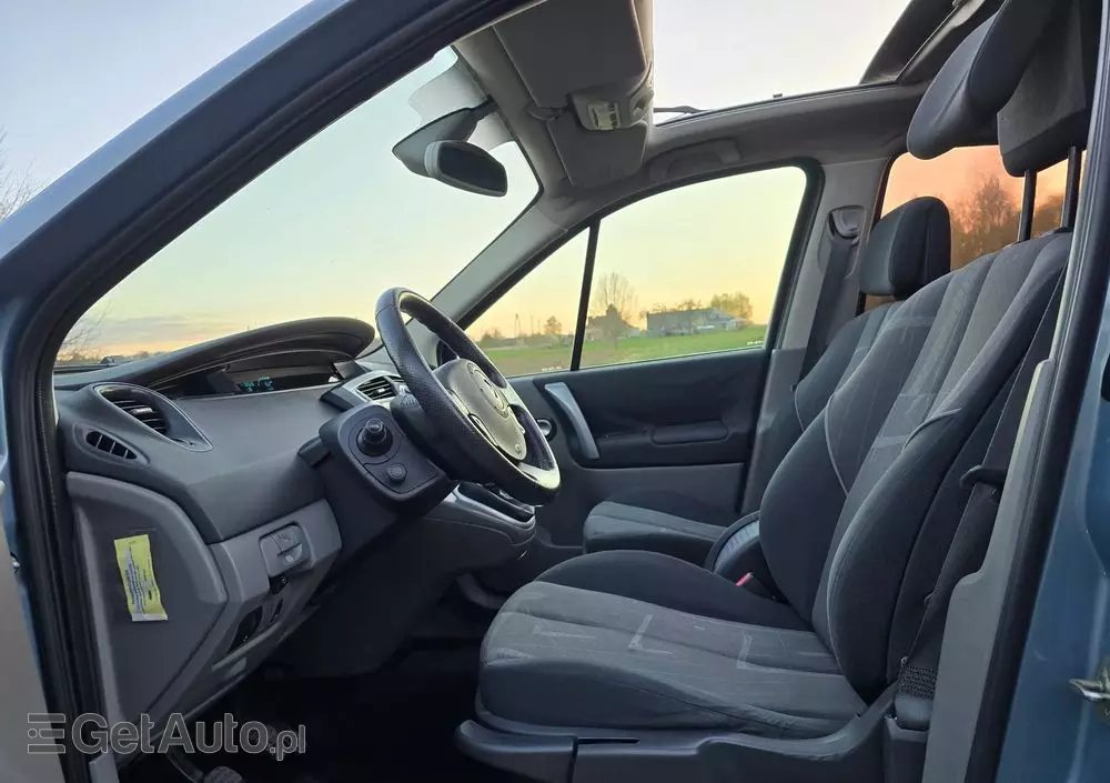 RENAULT Scenic 2.0 Confort Authentique