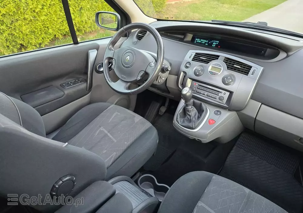 RENAULT Scenic 2.0 Confort Authentique