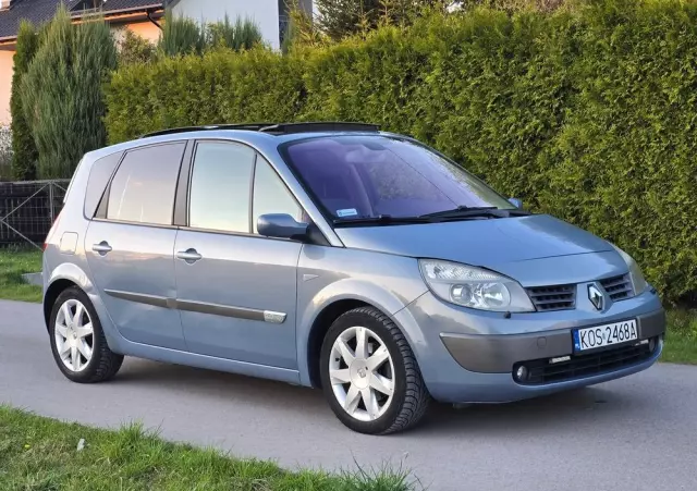 RENAULT Scenic 2.0 Confort Authentique