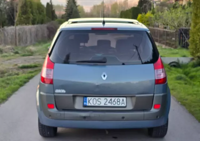 RENAULT Scenic 2.0 Confort Authentique