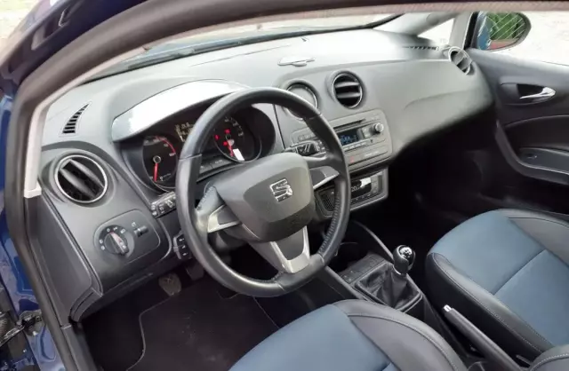 SEAT Ibiza 