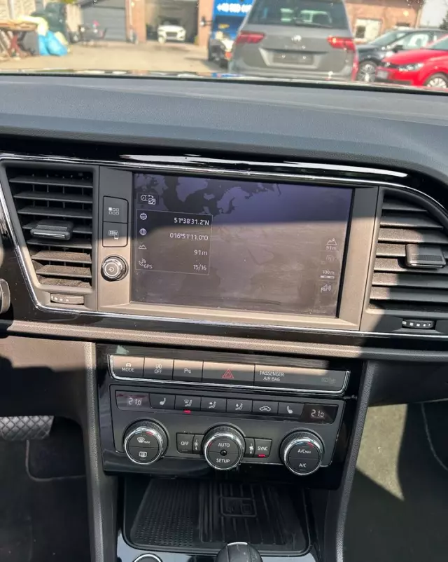 SEAT Leon 1.5 TSI ACT DSG OPF FR