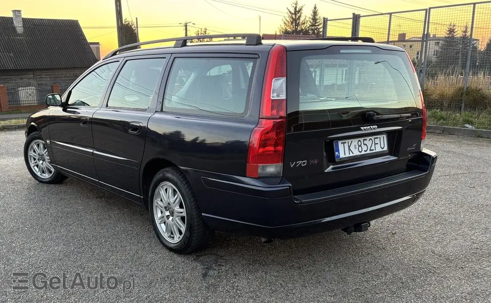 VOLVO V70 2.4 Momentum