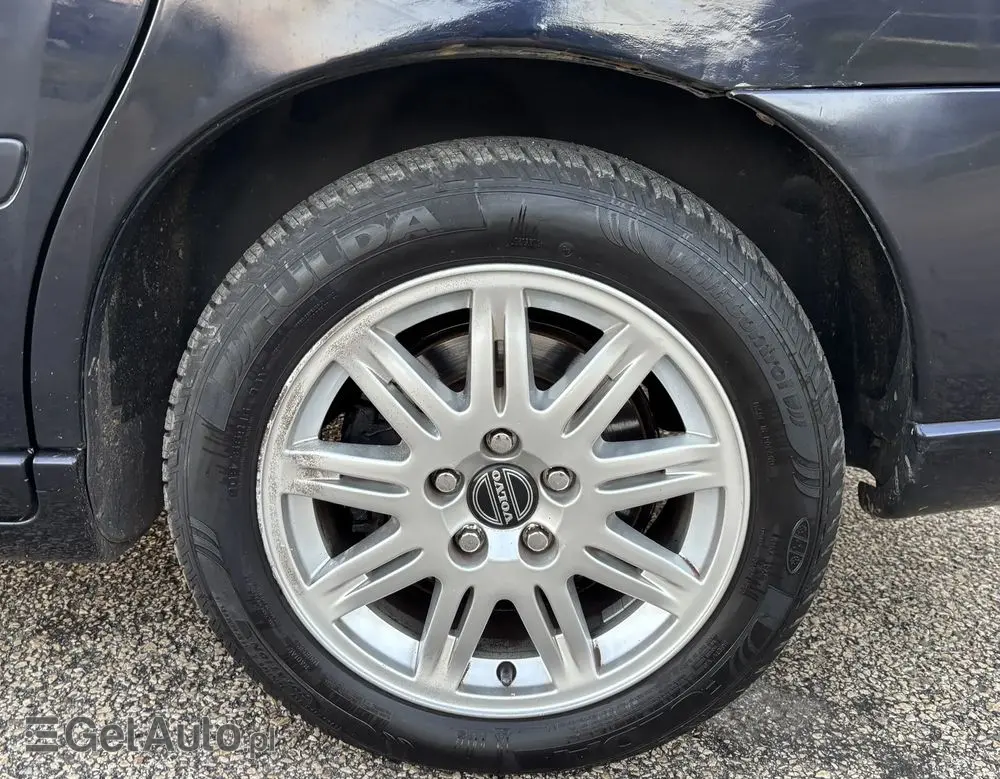 VOLVO V70 2.4 Momentum